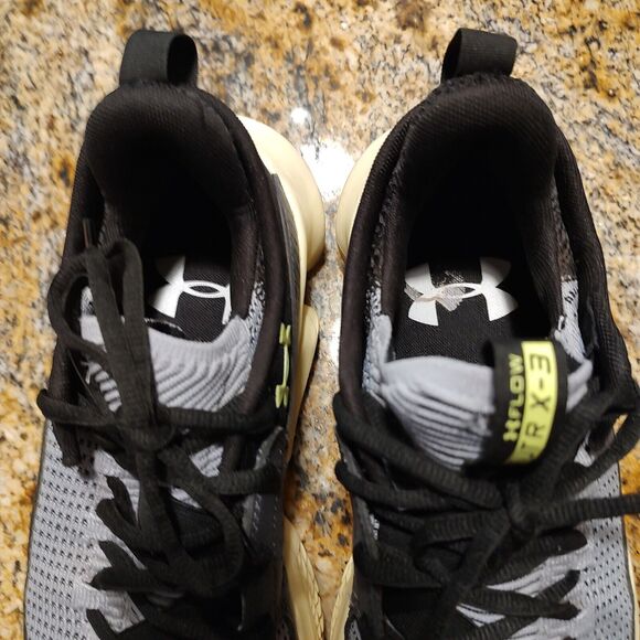 Under Armour Flow FUTR X 3 Athletic Basketball Shoes 3026630-003 Sz M8.5/W10 - Picture 12 of 13